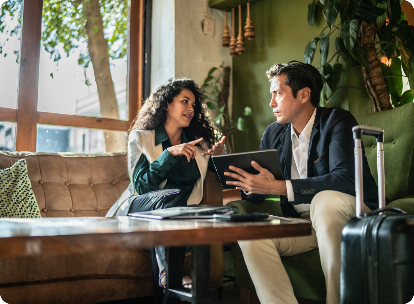 Strategic insight for currency trading