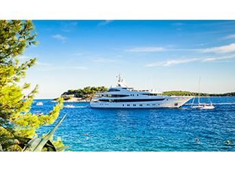 Buying and maintaining a yacht